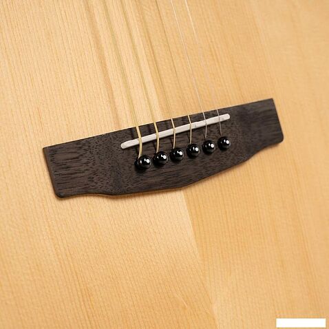 Электроакустическая гитара Cort L60CE NAT