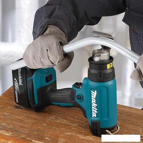 Промышленный фен Makita DHG181ZK (без АКБ)