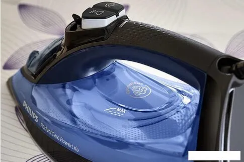 Утюг Philips GC3920/20