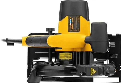 Дисковая (циркулярная) пила Denzel CSH-185 27304