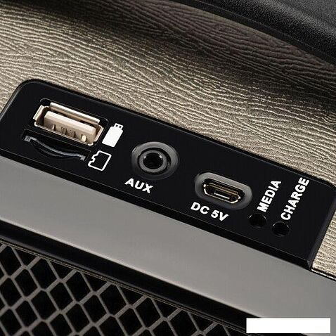 Радиоприемник Hyundai H-PSR156