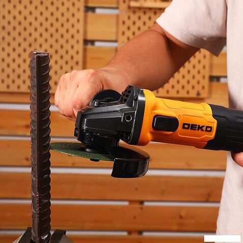 Угловая шлифмашина Deko DK900AG 086-1004