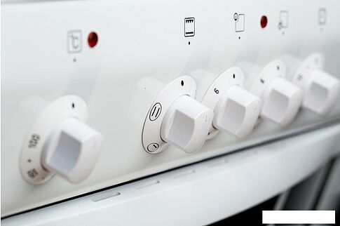 Кухонная плита De luxe 506004.03ЭС