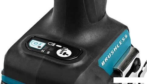 Ударный гайковерт Makita TW160DWAE (с 2-мя АКБ, кейс)