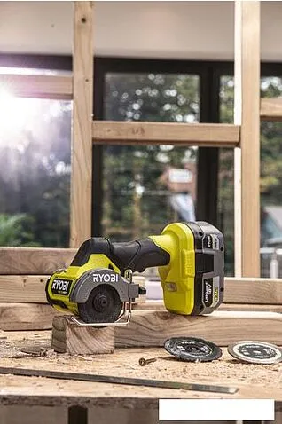 Дисковая (циркулярная) пила Ryobi RCT18C-0 5133004953 (без АКБ)
