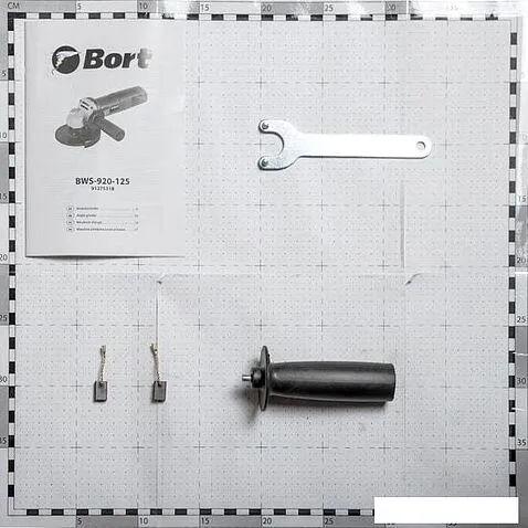 Угловая шлифмашина Bort BWS-920-125