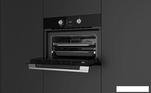 Электрический духовой шкаф TEKA HLC 8406 BK AirFry