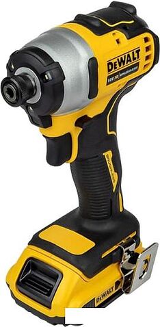 DeWalt DCK2062E2T (шуруповерт, винтоверт)