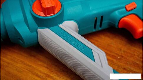 Перфоратор Total TRHLI1601