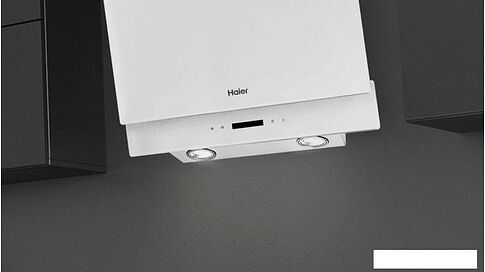 Кухонная вытяжка Haier HVX-W672GW