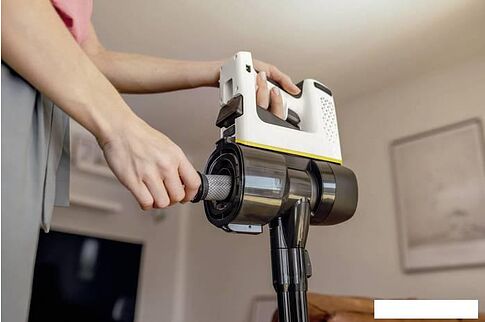 Пылесос Karcher VC 4 Cordless myHome Pet 1.198-633.0