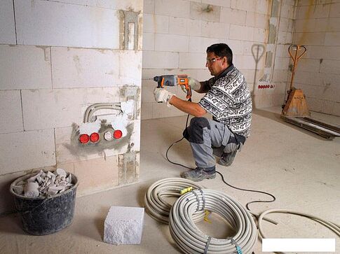 Перфоратор AEG KH 26 E