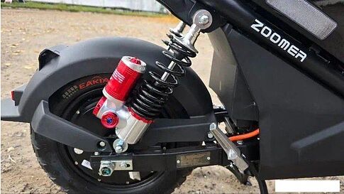 Электроскутер AVM.Plus Zoomer (черный)