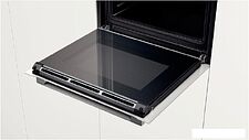 Духовой шкаф Bosch HBG675BW1