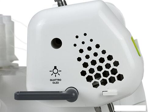 Оверлок Effektiv Triumphator 1800Х (фиолетовый)