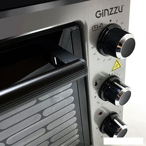 Мини-печь Ginzzu HOT-132 gray