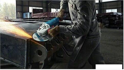 Угловая шлифмашина Bosch GWS 24-180 Professional 06018C2000