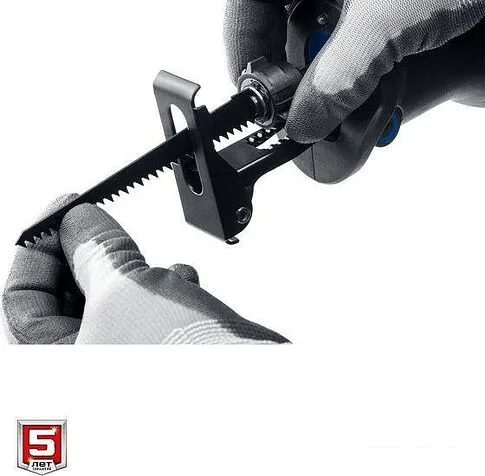 Сабельная пила Зубр Профессионал SPB-180 (без АКБ)