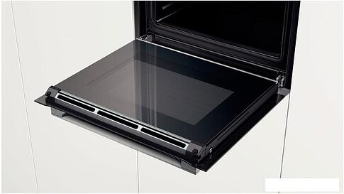 Духовой шкаф Bosch HBG6750S1