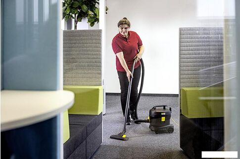 Пылесос Karcher T 11/1 Classic Adv Re!Plast 1.527-213.0