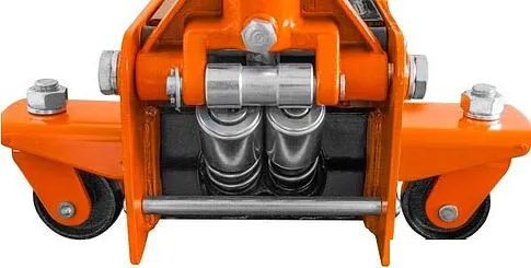 Подкатной домкрат Ombra OHT230 3т.