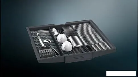 Встраиваемая посудомоечная машина Siemens SN61HX08VE