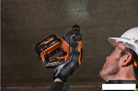 Перфоратор AEG BBH 18C-0 4935464984 (без АКБ)