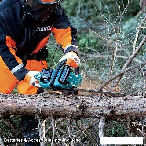 Аккумуляторная пила Makita UC026GT101 (с 1-им АКБ)