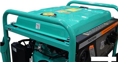 Бензиновый генератор Sturm PG8780NE