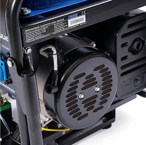 Бензиновый генератор Нева DB5000E
