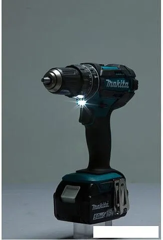 Дрель-шуруповерт Makita DHP482Z