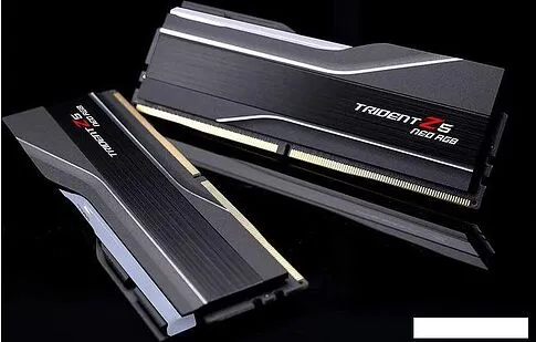 Оперативная память G.Skill Trident Z5 Neo RGB 2x16ГБ DDR5 6000МГц F5-6000J3038F16GX2-TZ5NR