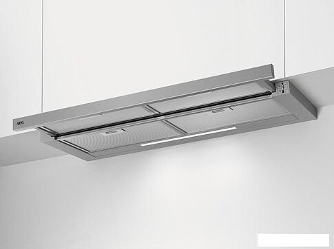 Кухонная вытяжка AEG DPE5960M