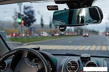 Автомобильный видеорегистратор Lexand LR100