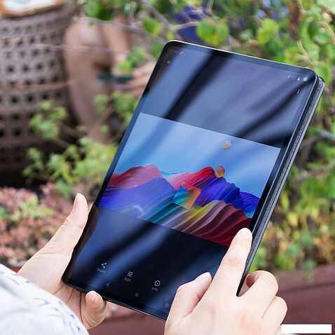 Детский планшет Chuwi HiPad Pro 8GB/128GB (черный)