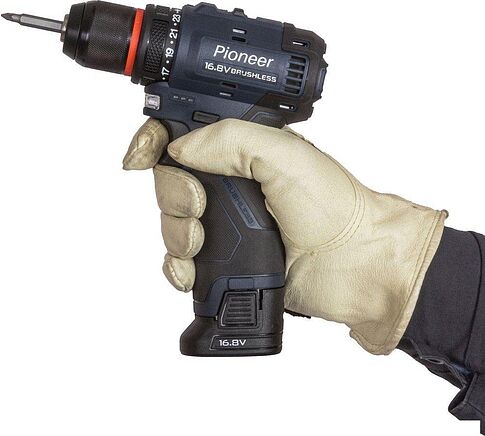 Дрель-шуруповерт Pioneer Tools CD-E1602BL-12C (с 2-мя АКБ, кейс)