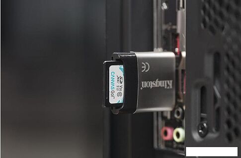 Карта памяти Kingston Canvas Go! SDG/128GB SDXC 128GB