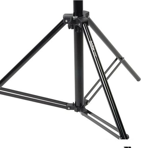 Трипод Godox 290F (черный)