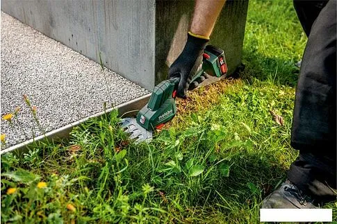 Кусторез + ножницы Metabo SGS 12 Q 601608850 (без АКБ)