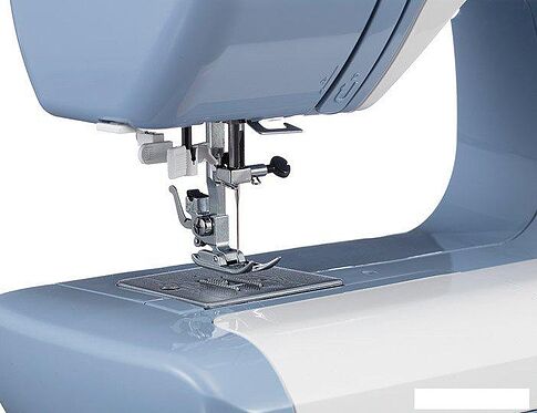 Электромеханическая швейная машина Janome J255
