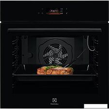Электрический духовой шкаф Electrolux SurroundCook 500 SteamBake COD8H39Z