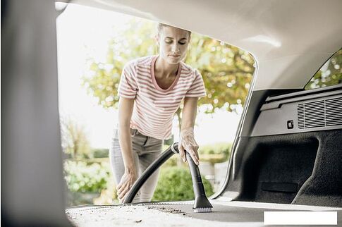 Пылесос Karcher WD 3 V-17/6/20 CAR 1.628-115.0