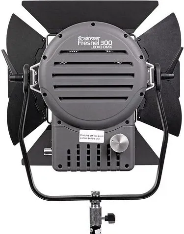 Лампа GreenBean Fresnel 300 LED X3 DMX