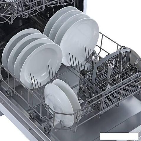 Отдельностоящая посудомоечная машина Бирюса DWF-612/6 W