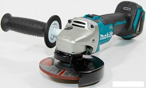 Угловая шлифмашина Makita DGA504Z