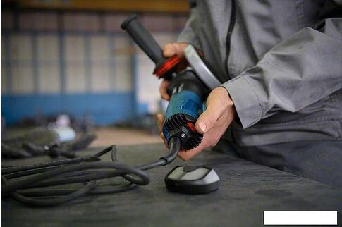 Угловая шлифмашина Bosch GWX 17-125 S Professional 06017D2300