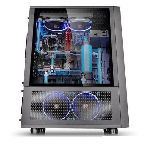 Корпус Thermaltake Core X71 Tempered Glass Edition [CA-1F8-00M1WN-02]