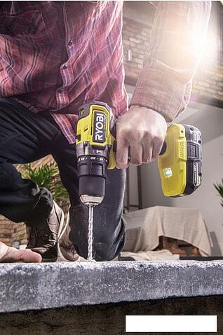Ударная дрель-шуруповерт Ryobi HP RPD18C-242S 5133004983 (с 2-мя АКБ 4 Ah + 2 Ah, сумка)