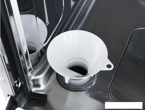 Отдельностоящая посудомоечная машина Hansa ZWM627IH