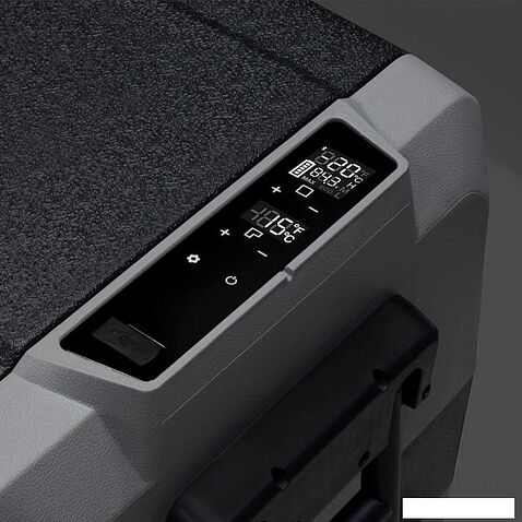 Компрессорный автохолодильник Meyvel AF-SD50